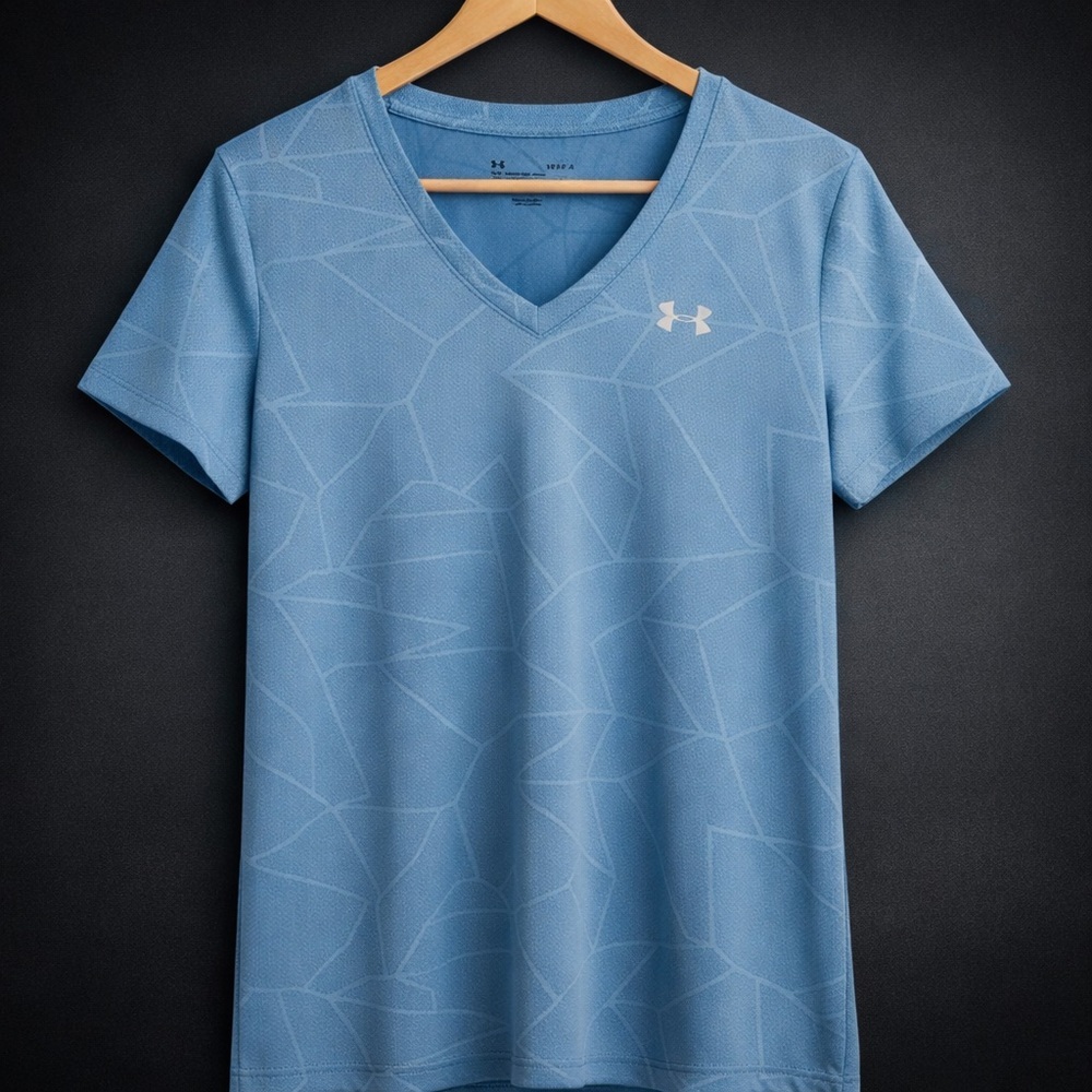 Under Armour HeatGear V-Neck Athletic Tee Blue Geometric Print Women’s L